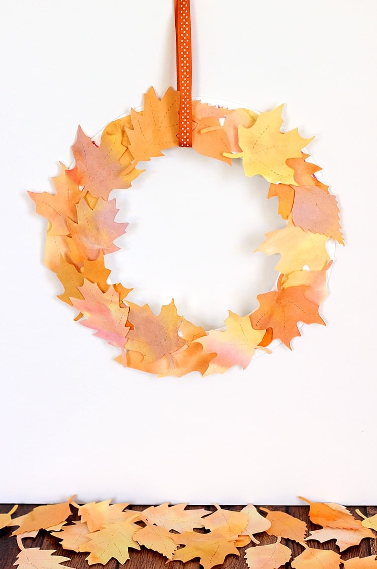 12 idées de bricolages d'automne avec des feuilles mortes