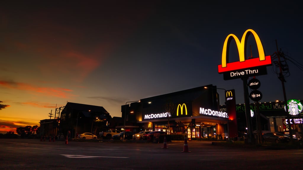 McDonald's organise un concours et les gagnants mangeront gratuitement pendant 50 ans.