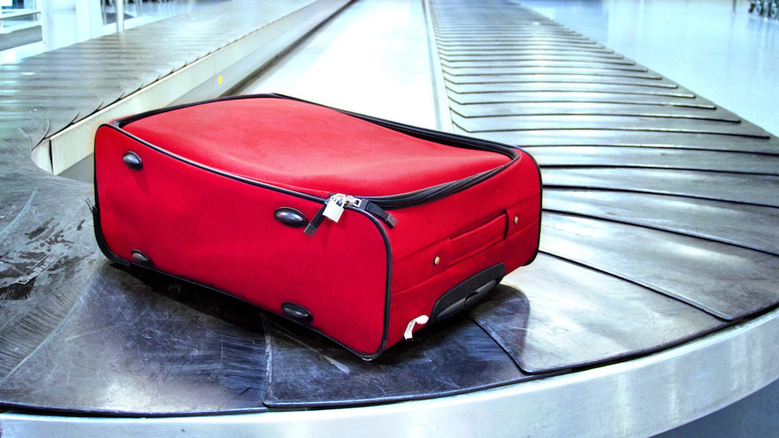 Une femme a reçu 1 200 $ d'Air Canada parce que ses bagages ont été retardés de 2 jours