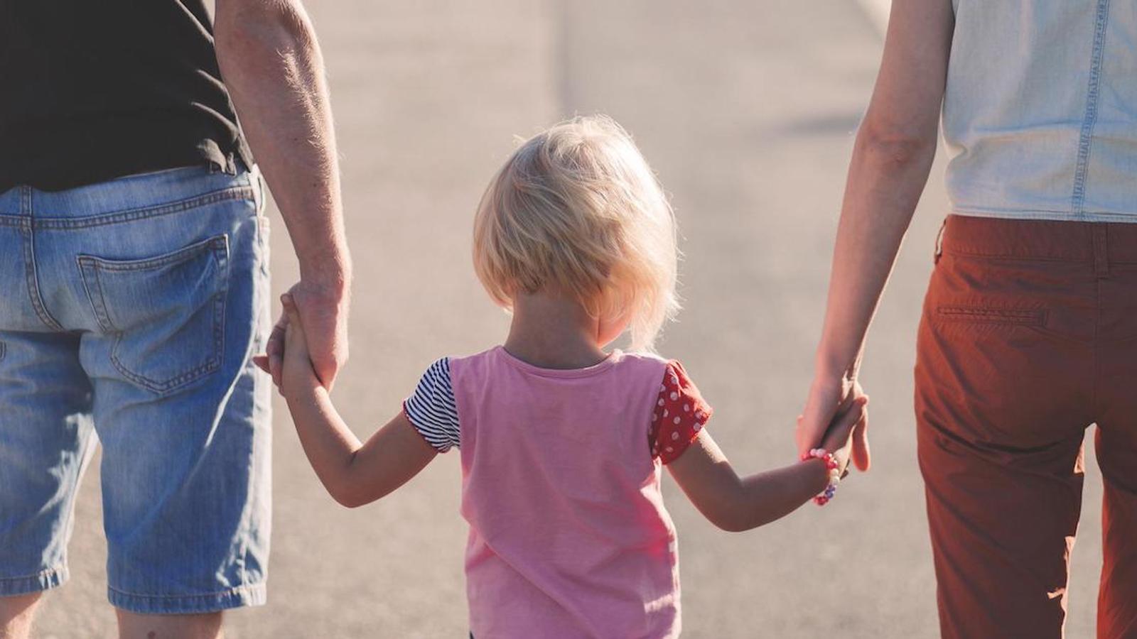 Couples avec ou sans enfants: qui sont les plus heureux, selon la science?