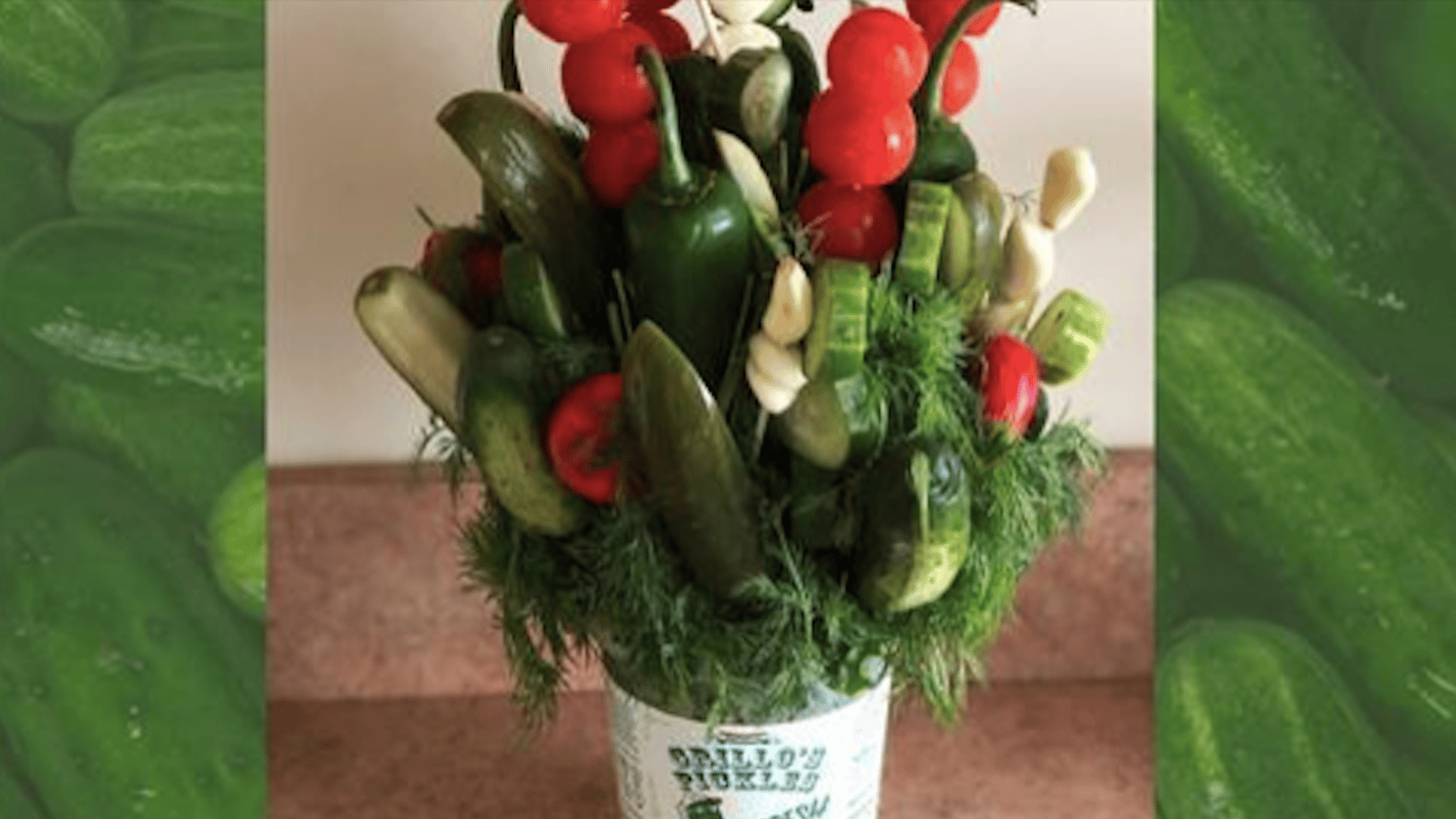 Le bouquet de cornichons est une alternative savoureuse aux fleurs pour la Saint-Valentin