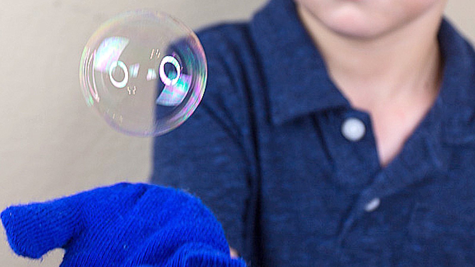 Comment faire des bulles rebondissantes, sans glycérine