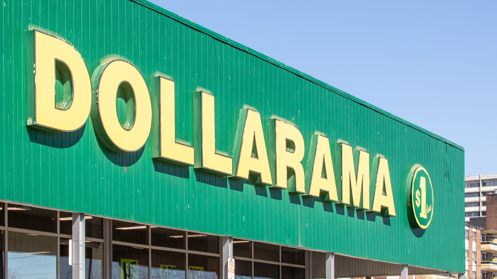Dollarama annonce qu'elle montera ses prix à 5$