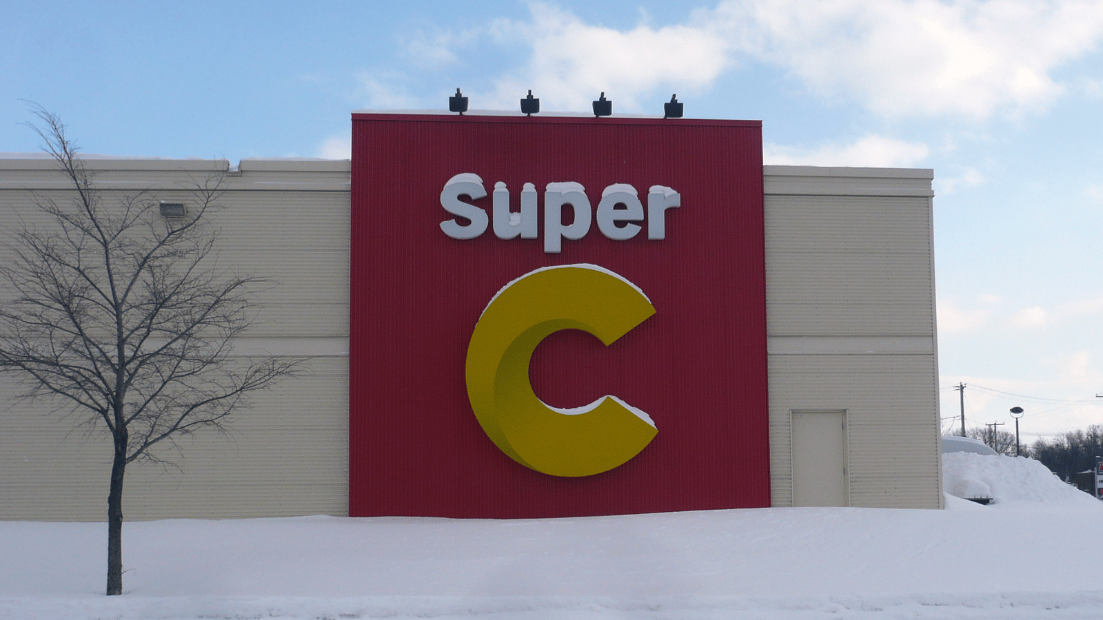 La plupart des jeunes d'aujourd'hui n'ont aucune idée ce que signifie le C dans « Super C »
