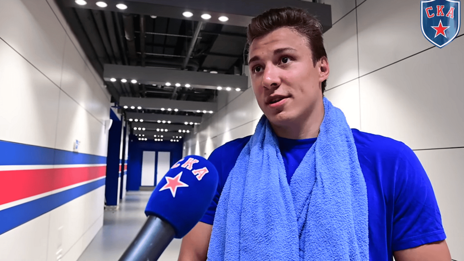 KHL star Andrei Kuzmenko signs his first NHL contract.