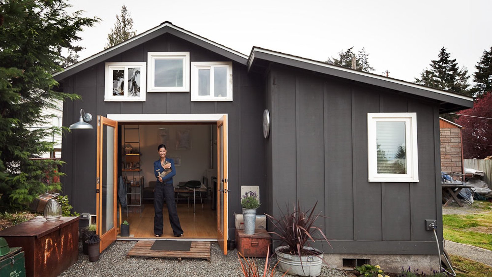 Étonnante transformation d’un garage en une superbe mini-maison