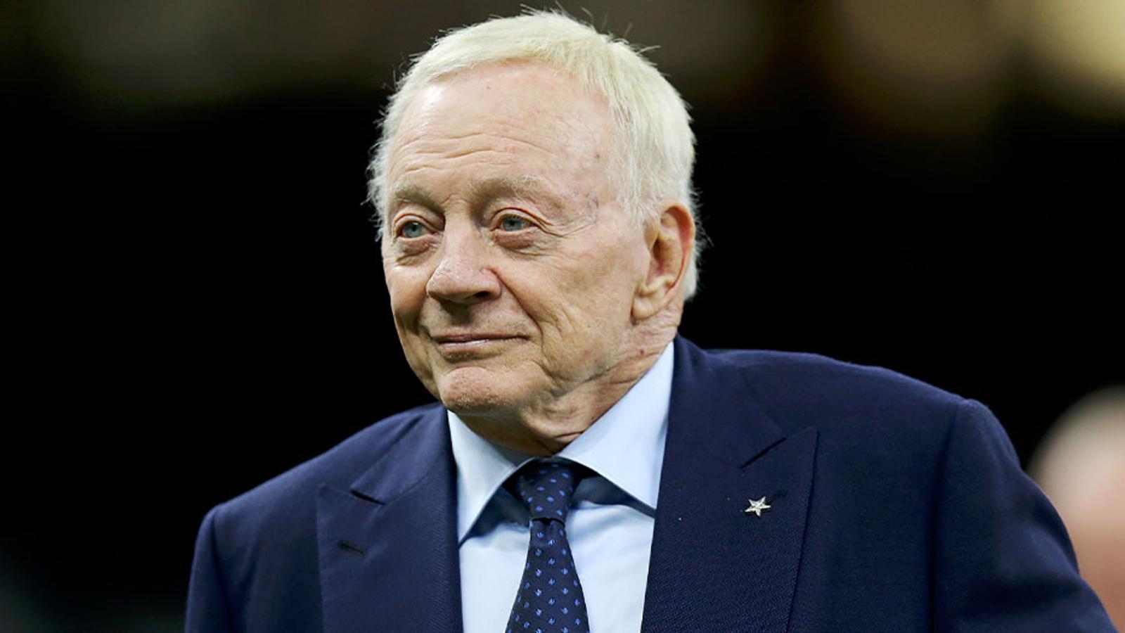 Jerry Jones sounds off on adding help at WR position 