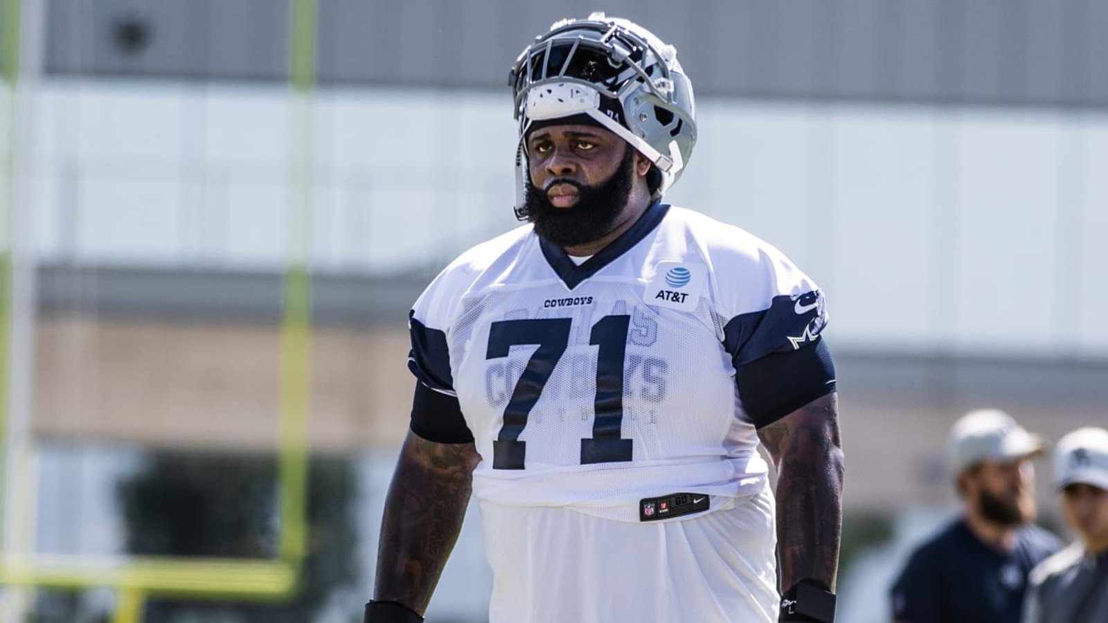 Mike McCarthy, Jerry Jones have words for Jason Peters 