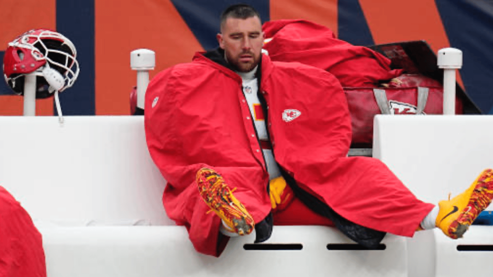 Broncos troll Travis Kelce’s relationship with Taylor Swift
