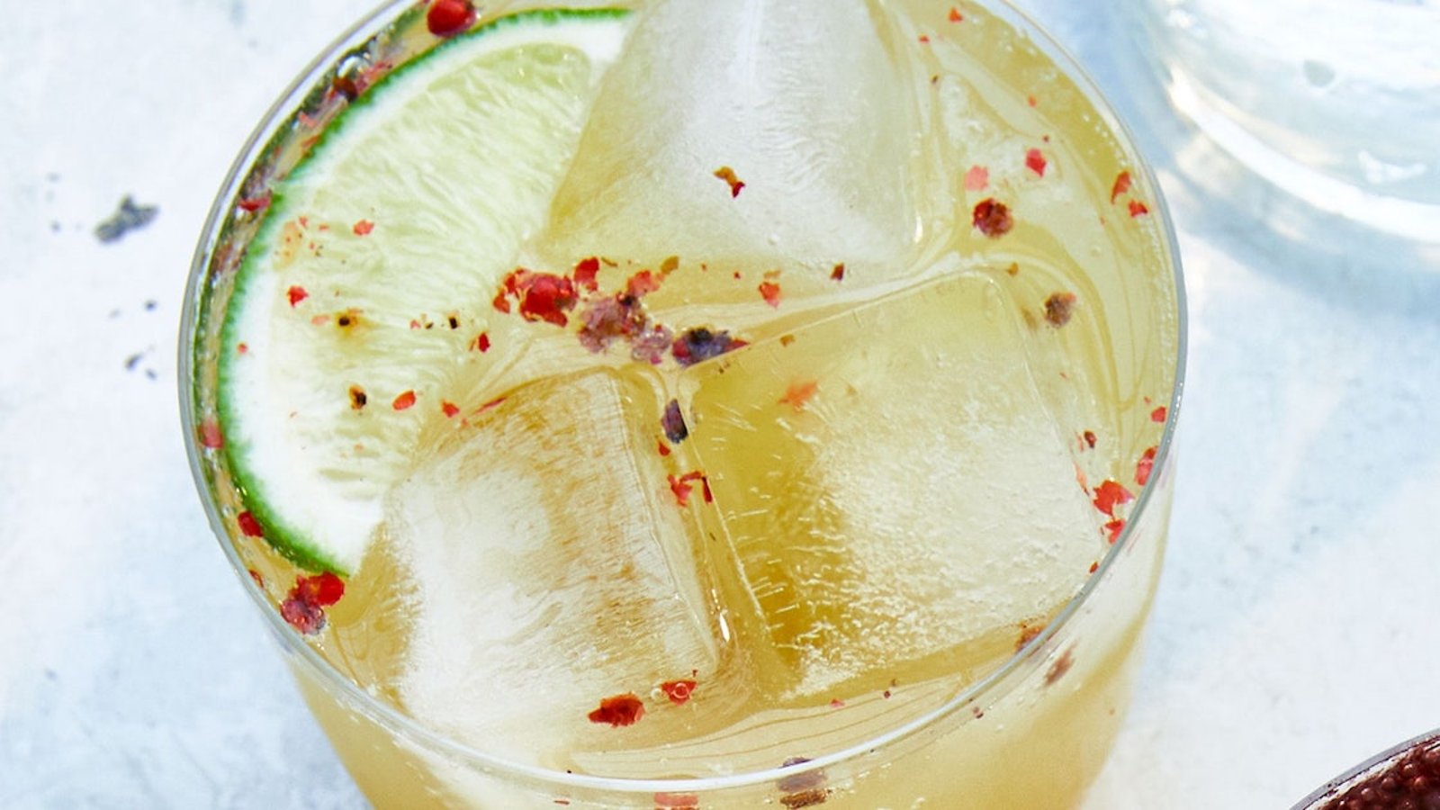 Une boisson qui ajoute du piquant à l’été: le soda chili, lime et ananas