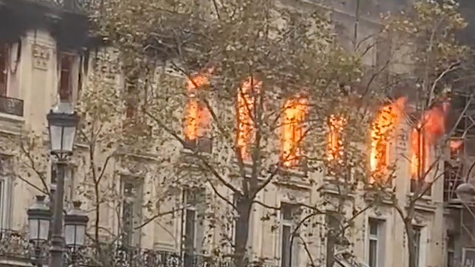 Important incendie près de la place de l'Opéra à Paris