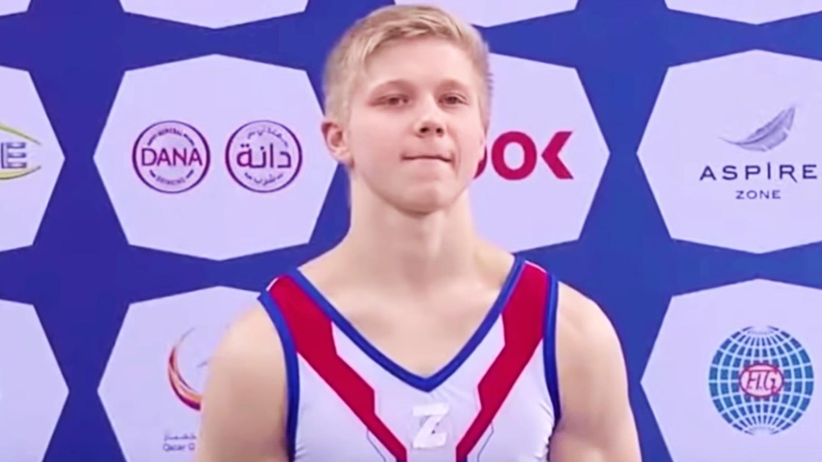 Le gymnaste russe qui a affiché son soutien à Poutine brise le silence