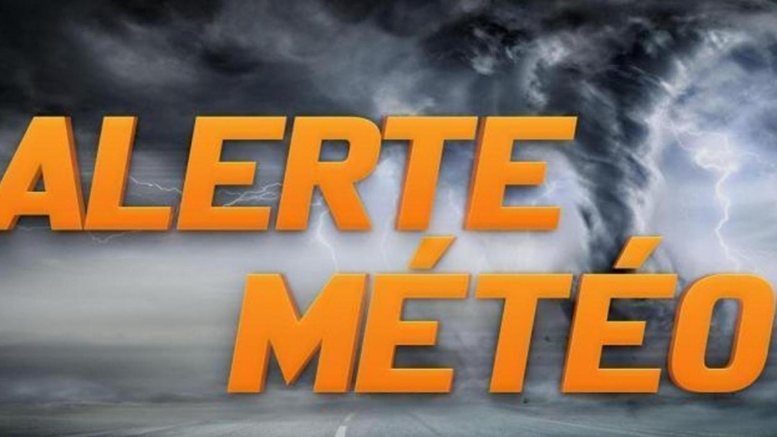 Alerte de tornade pour plusieurs secteurs du Québec