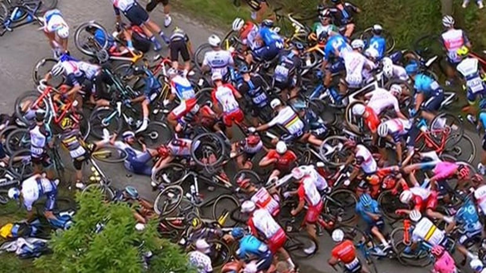 Une enquête a été ouverte contre la spectatrice qui a causé le gros accident au Tour de France