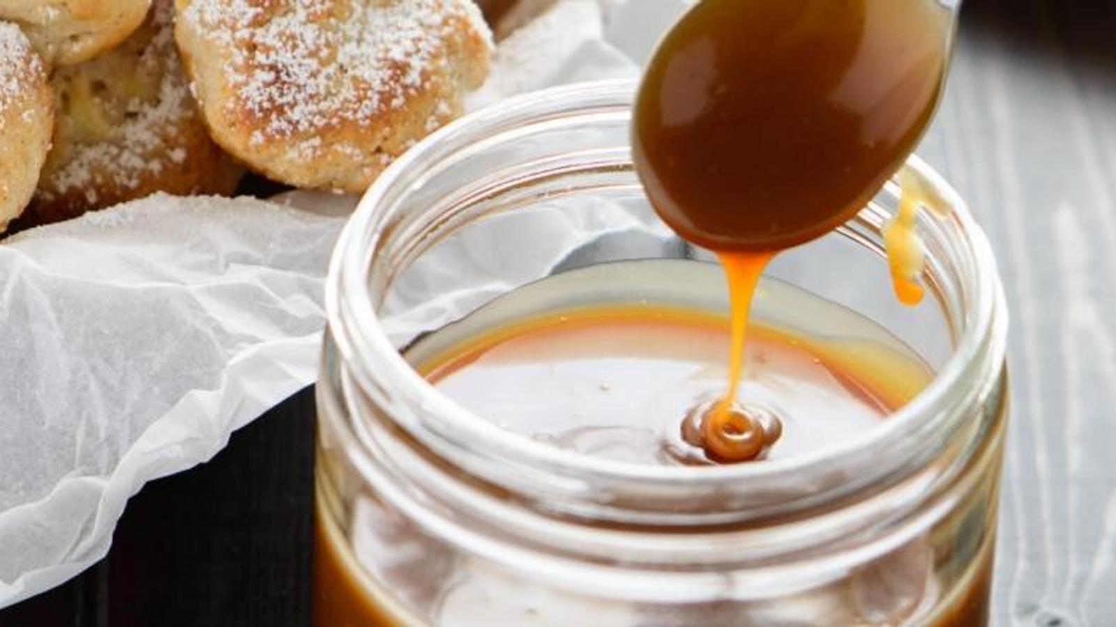 Ajouter cette petite touche magique à vos pommes... Voici comment réussir une sauce au caramel.