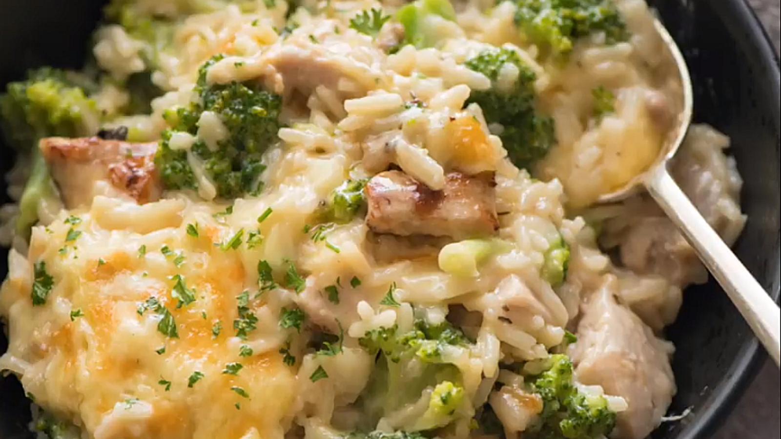 Le meilleur risotto poulet, brocoli et fromage 