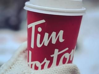 Tous les cafés et latte de Tim Hortons à seulement 2 $ pour les prochains jours