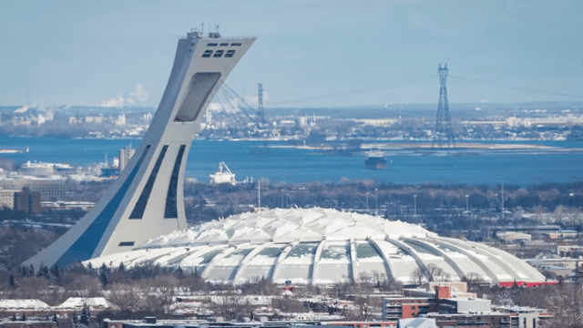Le toit du Stade olympique sera finalement remplacé