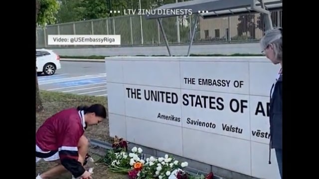 La Lettonie ajoute l'insulte à l'injure en humiliant les USA au lendemain de leur victoire