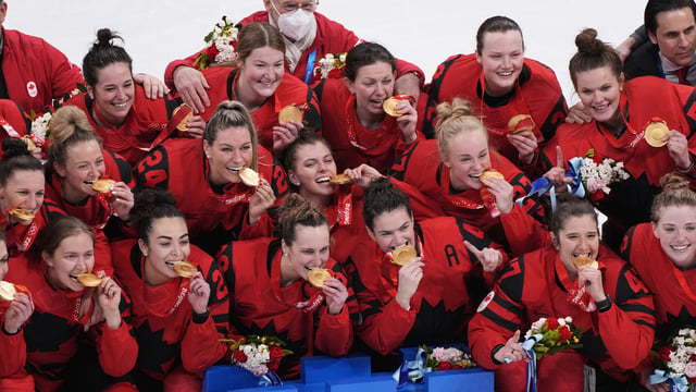 L'IIHF travaille sur un championnat mondial junior féminin