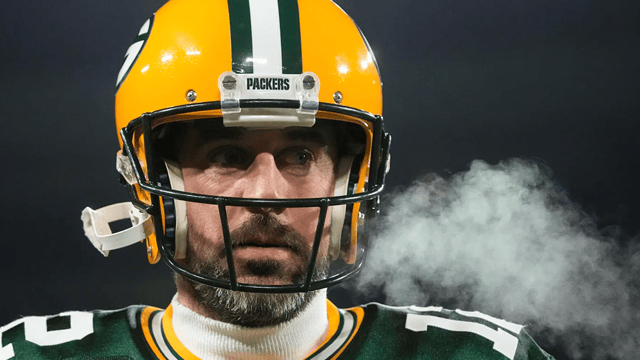 Aaron Rodgers sounds off on trade rumors 