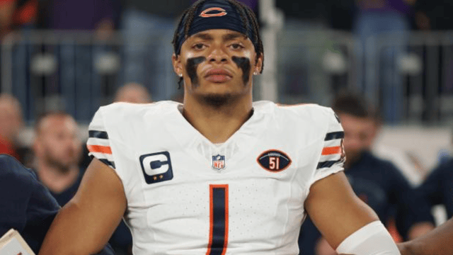 Justin Fields blocked trades to multiple teams! 