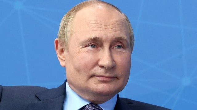 L'ancien patron de la Formule 1 affirme qu'il prendrait une balle pour Vladimir Poutine