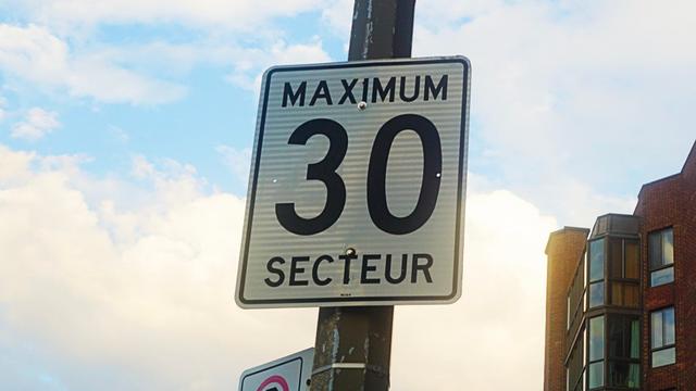 Un organisme réclame une vitesse maximale de 30 km/h dans toutes les villes du Québec