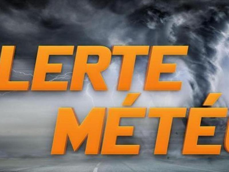 Alerte de tornade pour plusieurs secteurs du Québec