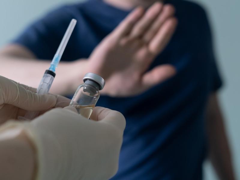 Les réfractaires aux vaccins sont difficiles à convaincre