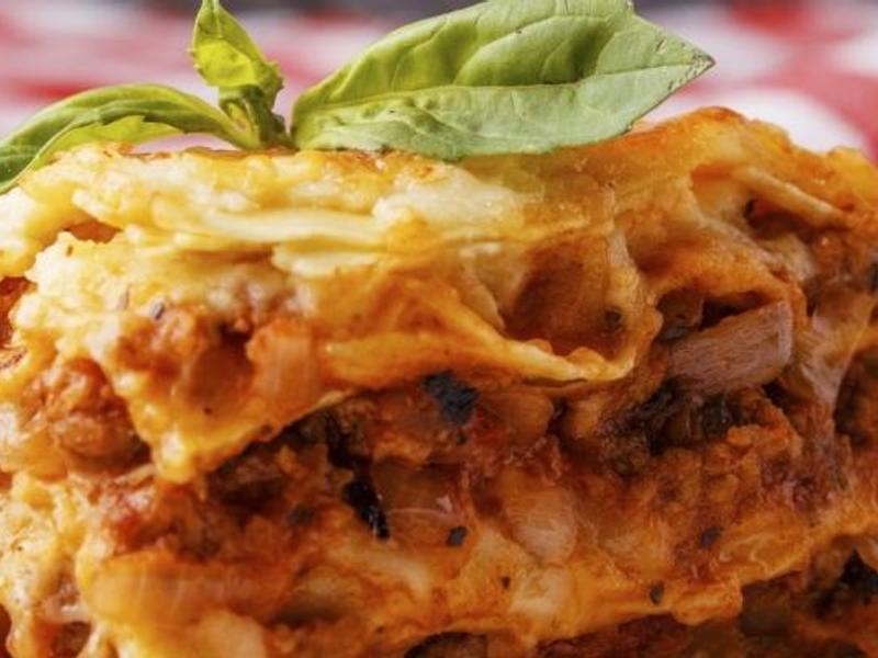 Cette lasagne contient un ingrédient MAGIQUE qui la rend si délicieuse