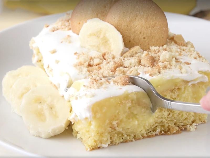 Ne cherchez plus le meilleur gâteau POUDING à la banane, vous l'avez trouvé!